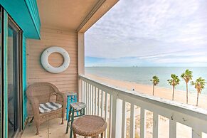 Oceanfront Corpus Christi Condo w/ Pool!