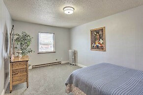 Peaceful Chadron Apartment in Historic Hotel!