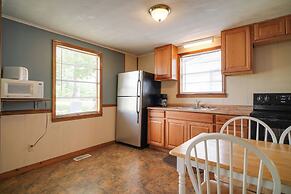 Lakefront Cabin in Dandridge w/ Fire Pit & Grill!