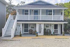 Ocean Isle Beach Studio w/ Patio - 1 Mi to Pier!