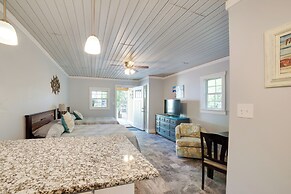 Ocean Isle Beach Studio w/ Patio - 1 Mi to Pier!