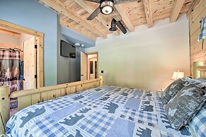 Luxe Log Cabin w/ Modern Finishes & Mtn Views