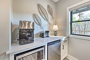 Renovated Bella Vista Retreat < 2 Mi to Golf!