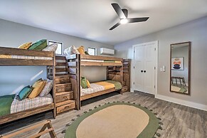 Renovated Bella Vista Retreat < 2 Mi to Golf!