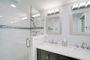 Remote Smoky Mtn Escape w/ Views & Trail Access!