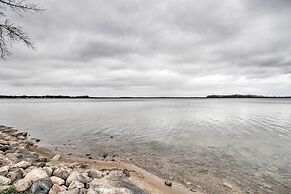 Pelican Lake Retreat w/ Fire Pit, Dock & Grill!