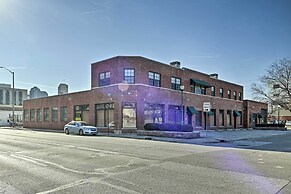 Spacious Indianapolis Condo w/ Private Gym!