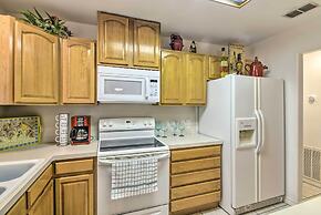 Pet-friendly Rockport Home ~ 4 Mi to Beach!