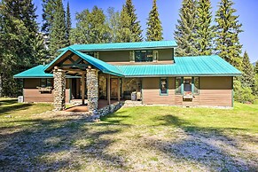 'loose Moose Lodge' - 31 Acres on Yaak River!