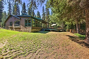 'loose Moose Lodge' - 31 Acres on Yaak River!