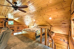 Lyndhurst Cabin on Farm w/ Pond & Stocked Stream!