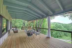 Sweet Birch' Bryson City Cottage w/ Views