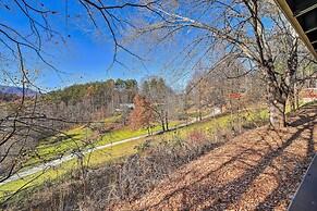 Sweet Birch' Bryson City Cottage w/ Views