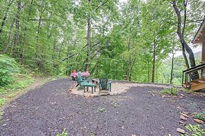 Sweet Birch' Bryson City Cottage w/ Views
