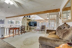 1 Mi to Lake Wallenpaupack: Spacious Poconos Villa