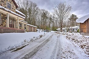 1 Mi to Lake Wallenpaupack: Spacious Poconos Villa