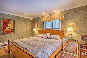 1 Mi to Lake Wallenpaupack: Spacious Poconos Villa