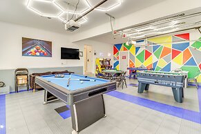 Hot Tub & Fire Pit: Family Home in Tobyhanna