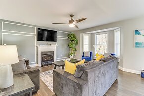 Hot Tub & Fire Pit: Family Home in Tobyhanna