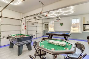 Hot Tub & Fire Pit: Family Home in Tobyhanna