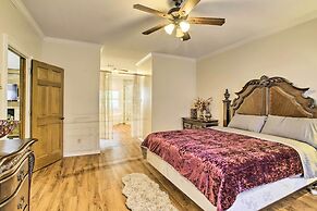 Spacious Houston Getaway ~ 23 Mi to Downtown!