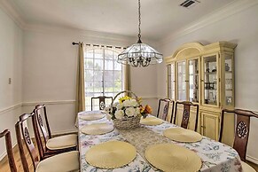 Spacious Houston Getaway ~ 23 Mi to Downtown!