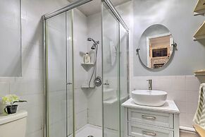 Game Room & Fire Pit: Tobyhanna Family Home