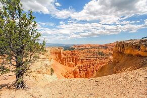 Scenic Large-group Retreat, 1 Mi to Bryce Canyon!