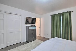 Pet-friendly PNW Home, 1 Mi to Rockaway Beach