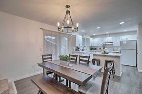 Pet-friendly PNW Home, 1 Mi to Rockaway Beach