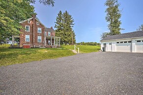Upscale Country Home w/ Fire Pit in Taneytown!