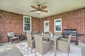 Upscale Country Home w/ Fire Pit in Taneytown!
