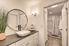 Updated Port Orchard Home, Walk to Waterfront