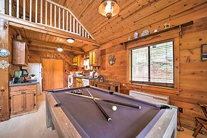 Mars Hill Cabin w/ Pool Table ~ 2 Mi to Wolf Ridge