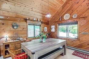 Mars Hill Cabin w/ Pool Table ~ 2 Mi to Wolf Ridge