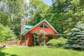 Mars Hill Cabin w/ Pool Table ~ 2 Mi to Wolf Ridge