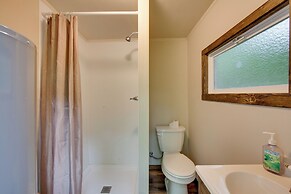 Tranquil Creekside Cabin in Dutch Country!