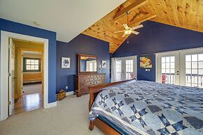 Waynesville Vacation Rental w/ Mountain Views!