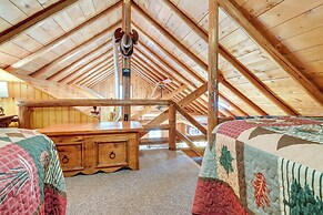 Cozy Wisconsin Getaway w/ Dock & Lake Access!