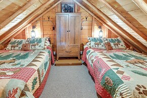 Cozy Wisconsin Getaway w/ Dock & Lake Access!