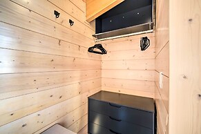 Waterfront Cabin on Lake Superior w/ Fire Pit