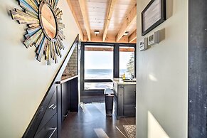 Waterfront Cabin on Lake Superior w/ Fire Pit