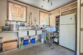 Unique Loft Cabin: Fire Pit & Fishing Access!