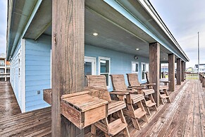 Crystal Beach Retreat w/ Deck - Walk to the Ocean!