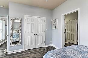 Steps to Shore: Crystal Beach Retreat w/ Deck!