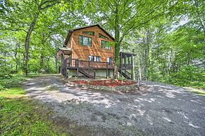 Secluded, Mountaintop Getaway w/ Fire Pit!