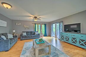 Secluded, Mountaintop Getaway w/ Fire Pit!