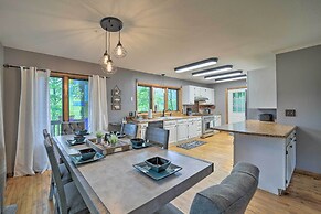 Secluded, Mountaintop Getaway w/ Fire Pit!