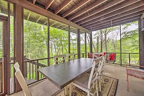 Secluded, Mountaintop Getaway w/ Fire Pit!