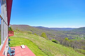 West Virginia Cabin Near Snowshoe Mountain Resort